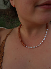 Load image into Gallery viewer, SUNSTONE/ PEARL