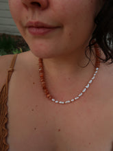 Load image into Gallery viewer, SUNSTONE/ PEARL