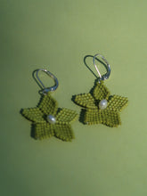 Load image into Gallery viewer, BLOSSOM- PEAR