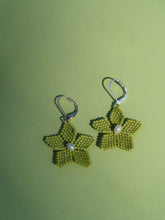 Load image into Gallery viewer, BLOSSOM- PEAR