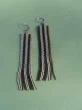 Load image into Gallery viewer, CHARCOAL SMOKE