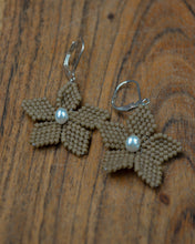 Load image into Gallery viewer, BLOSSOM - ALMOND
