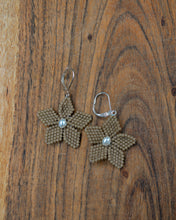 Load image into Gallery viewer, BLOSSOM - ALMOND
